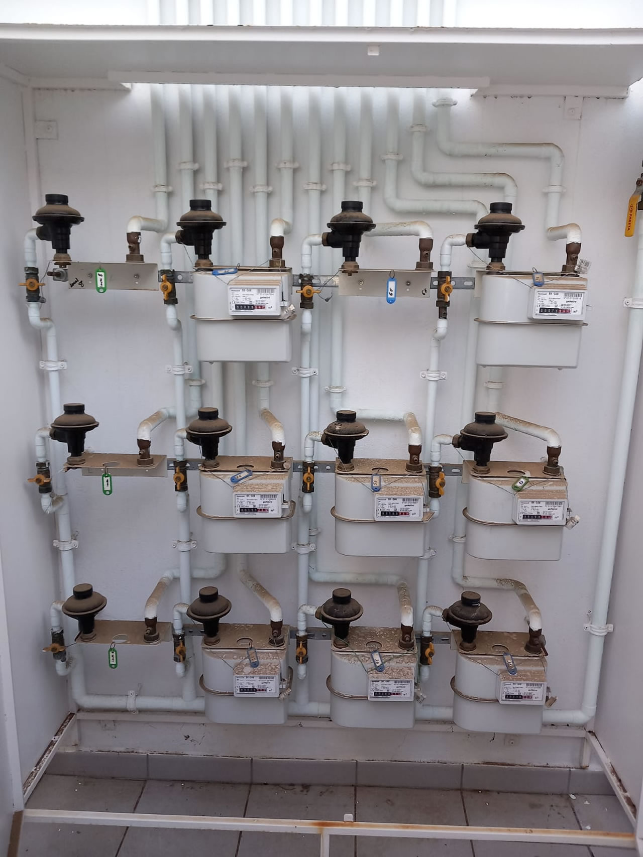 Gas Sevilla - Batería de Contadores de Gas