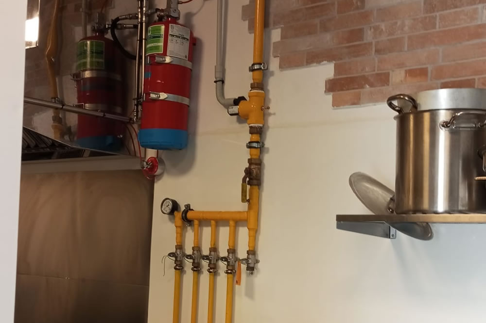 Gas Sevilla - Instalación de gas en asador